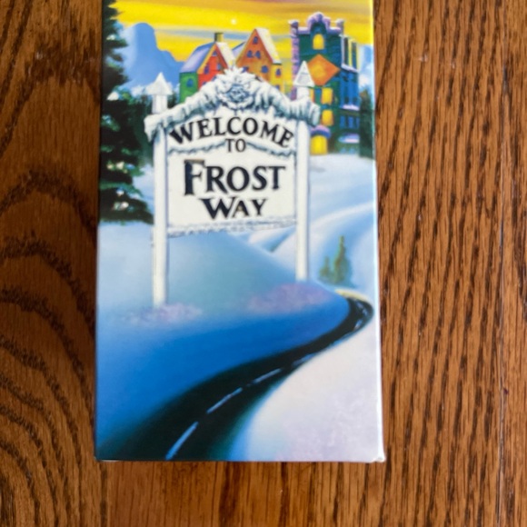 McDonald’s x Kerwin Frost McNugget Buddies 2023 Don Bernice - Picture 9 of 9